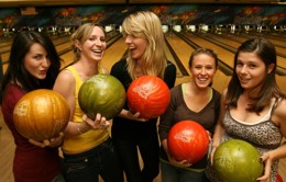 girls-bowling.original